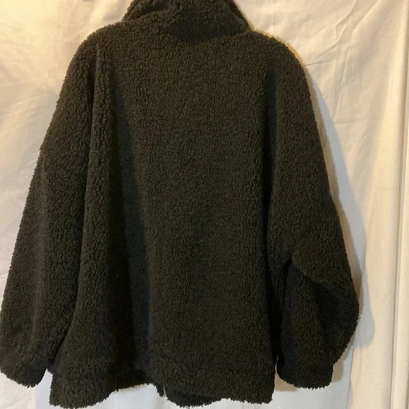 Black Teddy Bear jacket - Picture 4 of 5